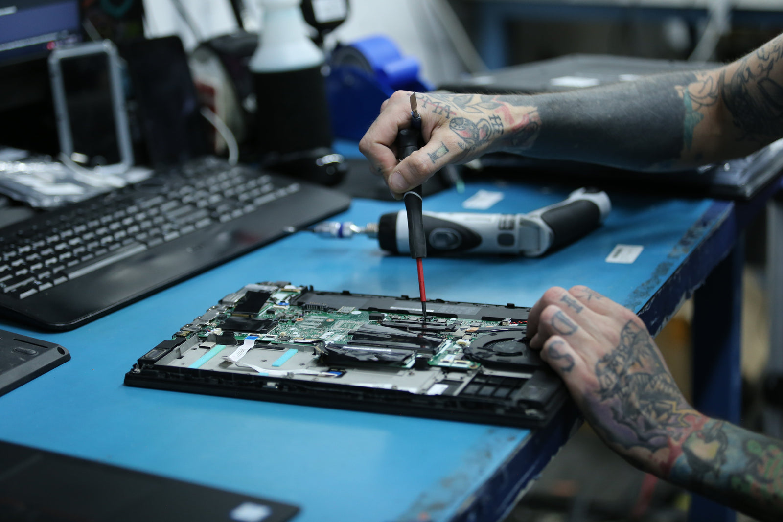 5 Reasons to Choose a Refurbished Laptop or PC